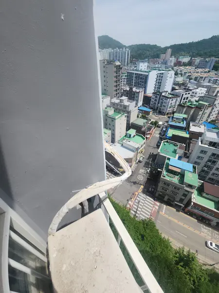 외벽 배관 마감 시공 전